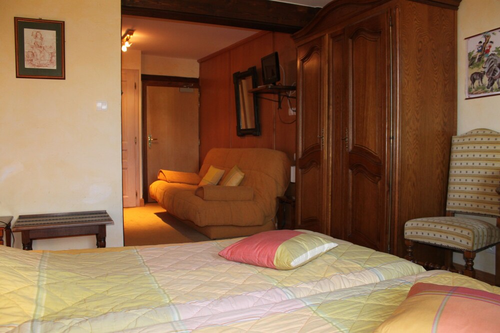 Guestroom
