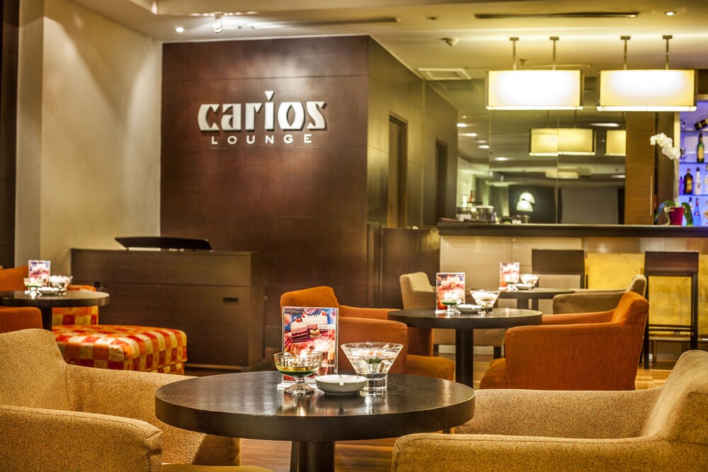 Hotel Lounge