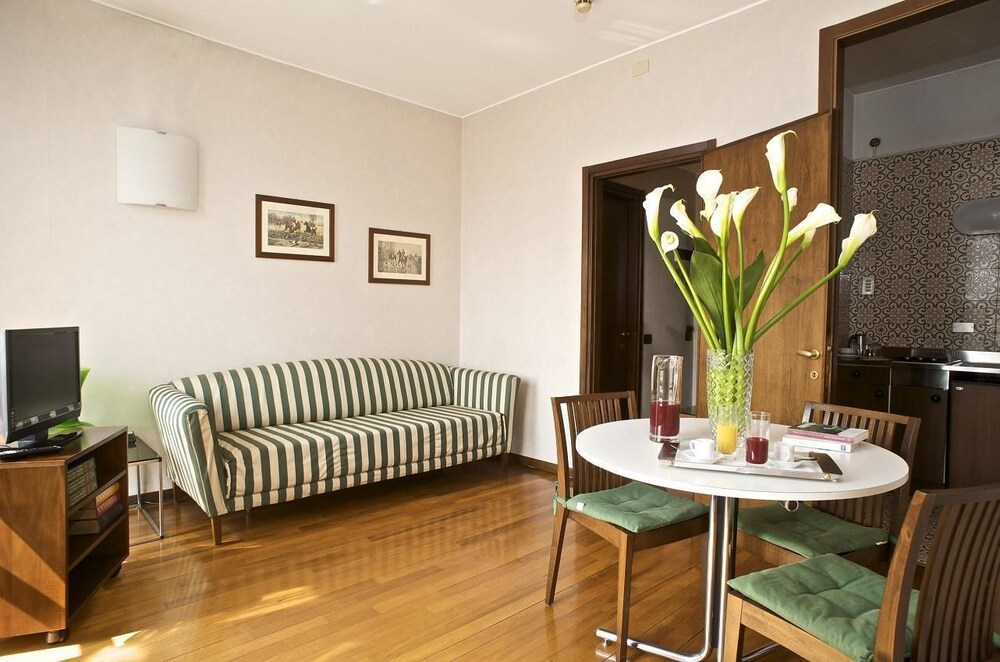 Standard Apartment, 1 Bedroom - Living Area