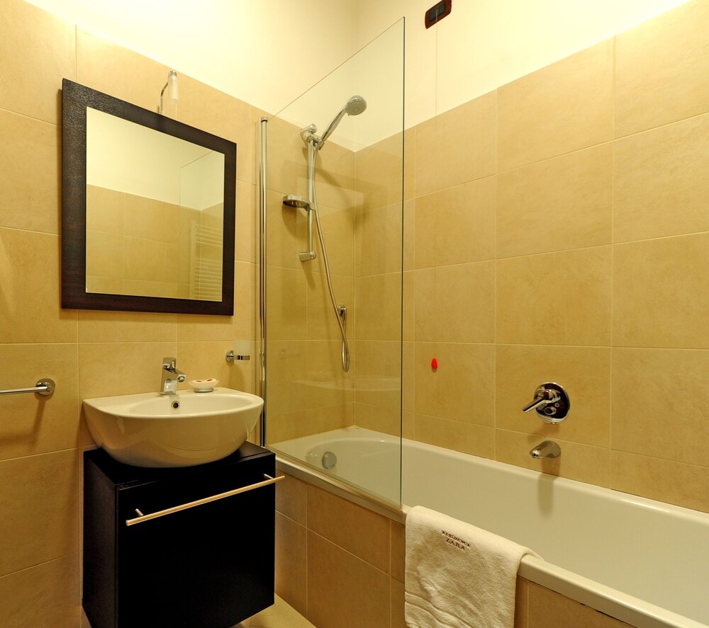 Standard Apartment, 1 Bedroom - Bathroom