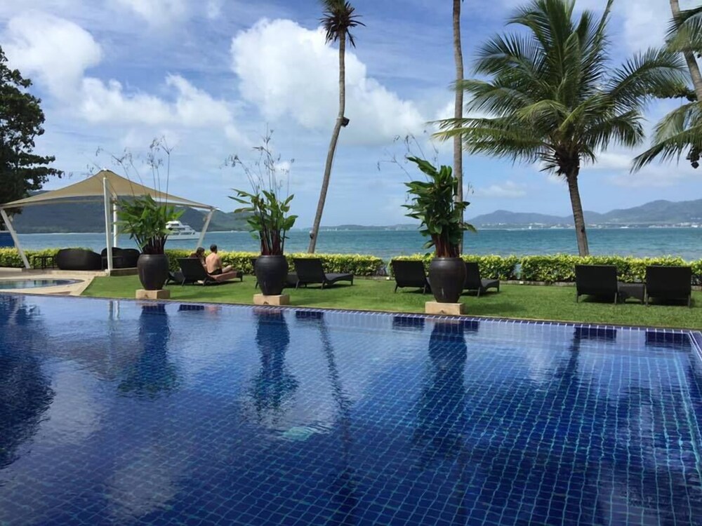 Infinity Pool