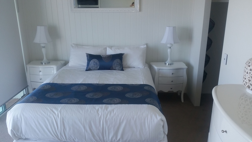 Superior Apartment, 3 Bedrooms, Accessible - Room