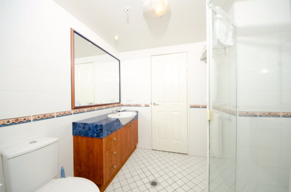 Economy Apartment, 1 Bedroom - Bathroom