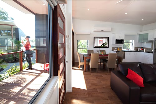Luxury Villa, 2 Bedrooms - Private Kitchenette