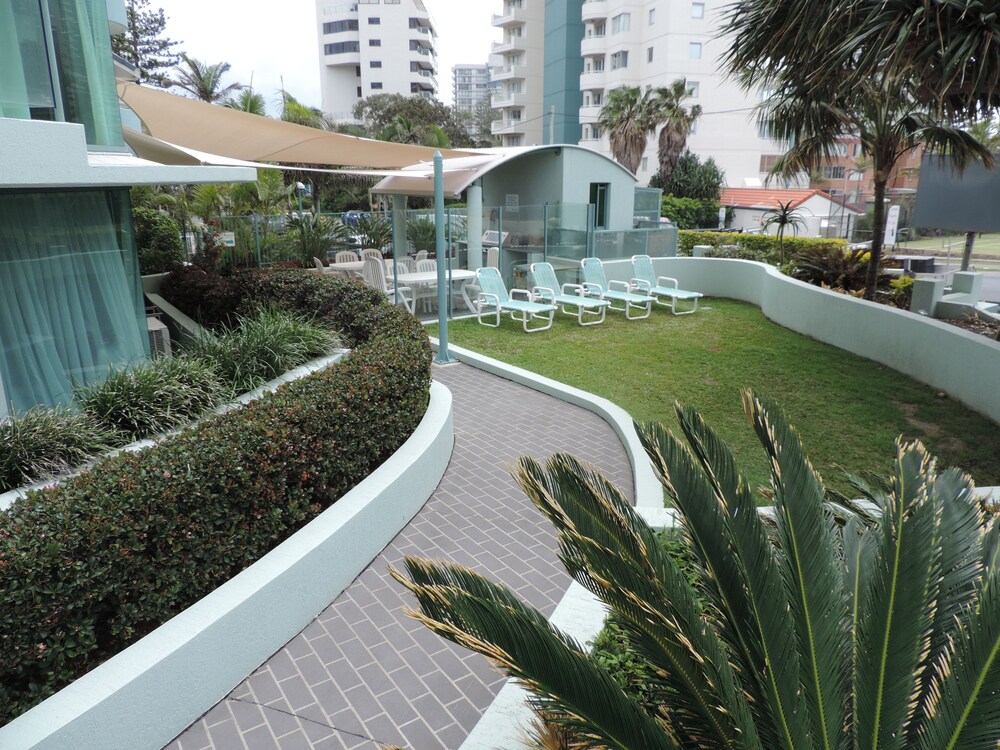 Sundeck