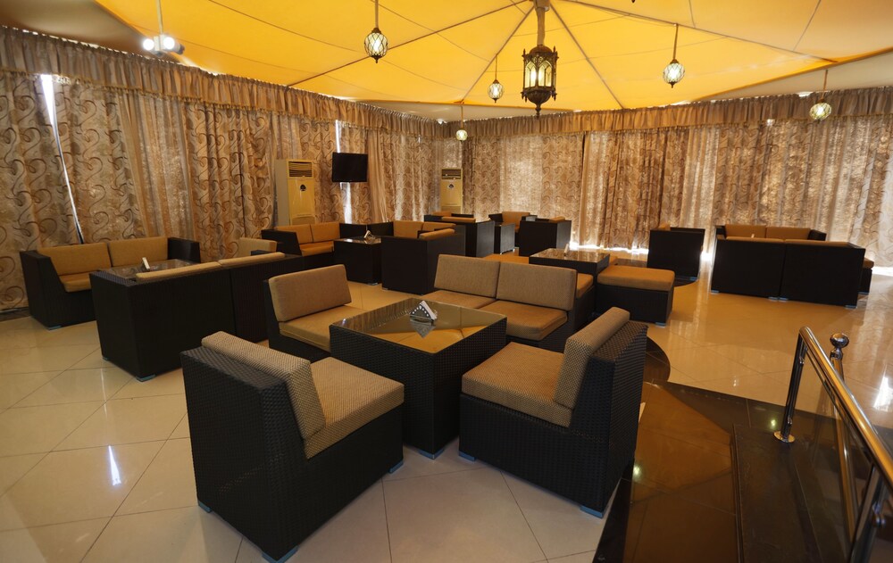 Executive Lounge