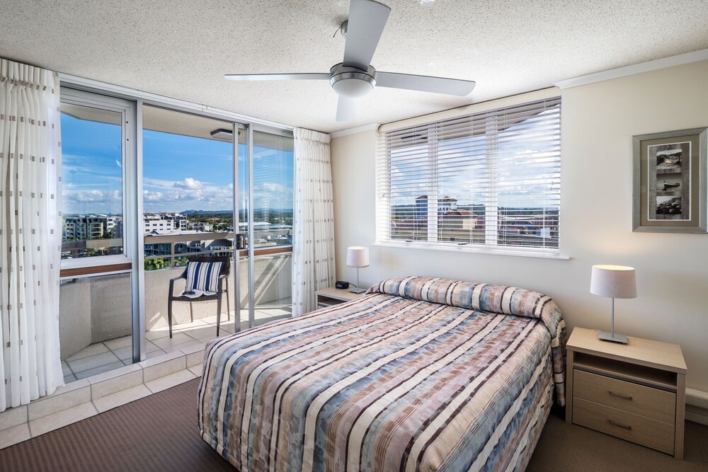 Three Bedroom Ocean View - Guestroom View