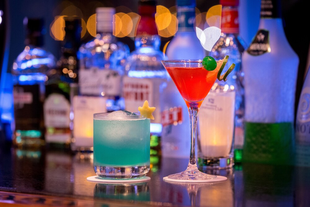 Hotel Bar