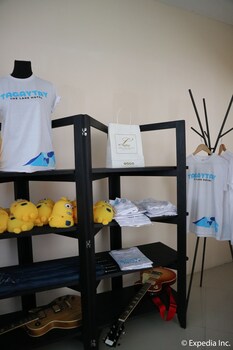 Gift Shop