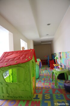 Childrens Play Area - Indoor