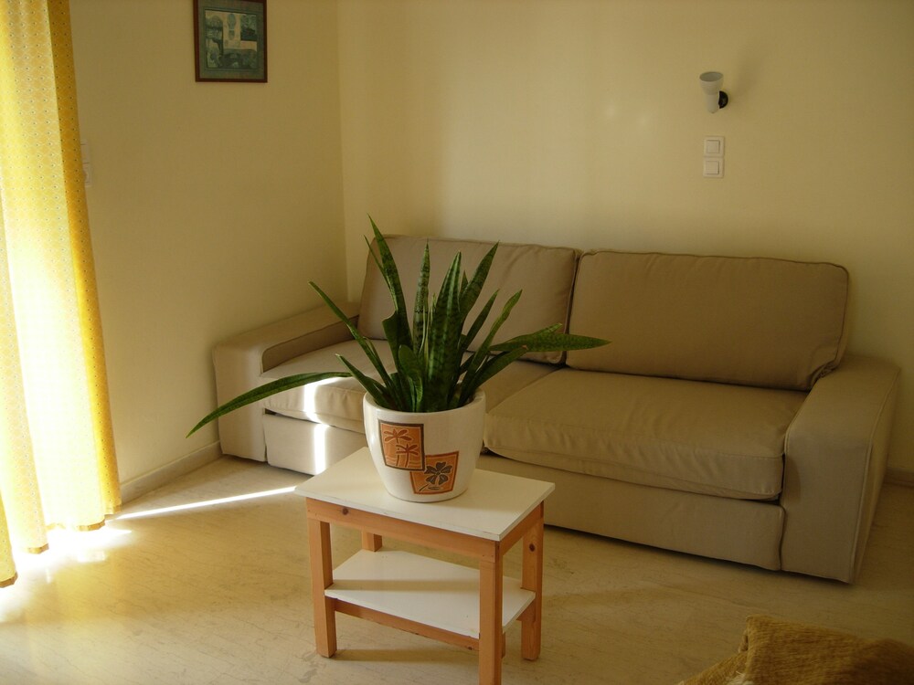 Studio, Sea View (for 3) - Living Area