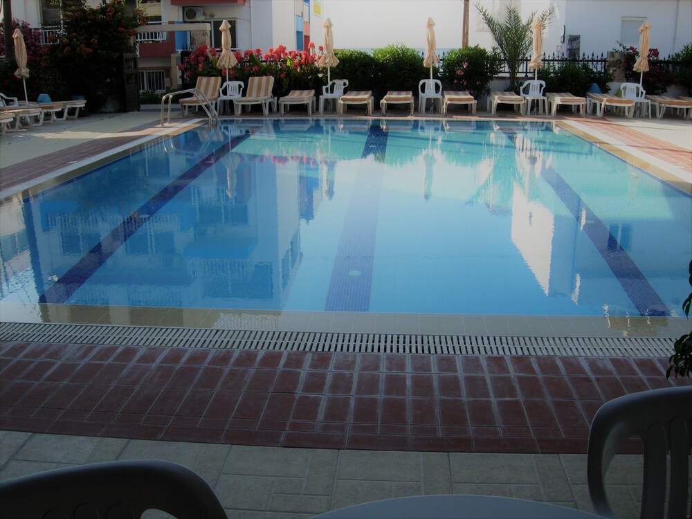 Indoor/Outdoor Pool