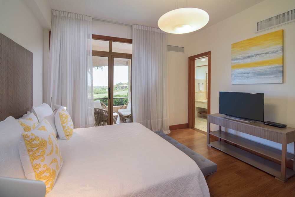 Luxury Apartment, 2 Bedrooms - Welcome Continental Breakfast Kit at arrival - Guestroom