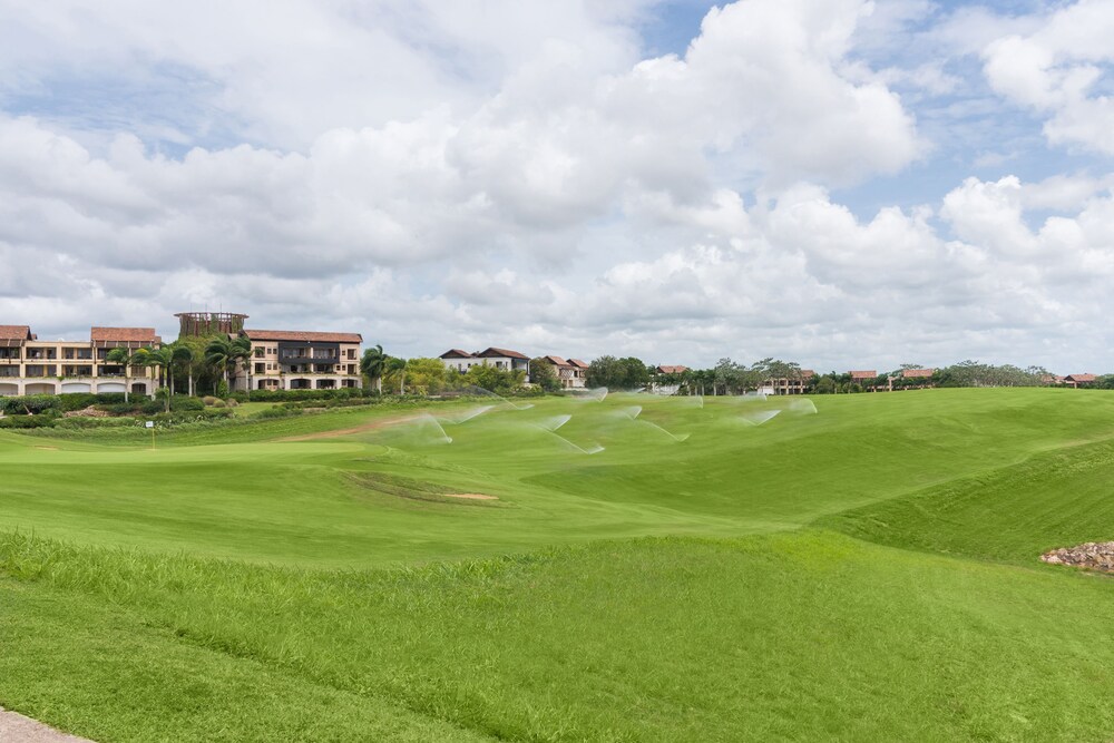 Golf