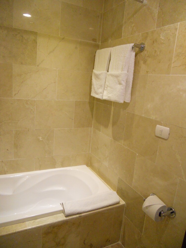 Bañera profunda