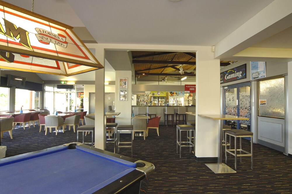 Sports Bar