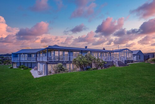 Clifftop Boutique Accommodation