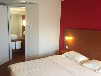 Frankfurt Vacations - Star Inn Hotel Frankfurt Centrum, by Comfort - Property Image 1