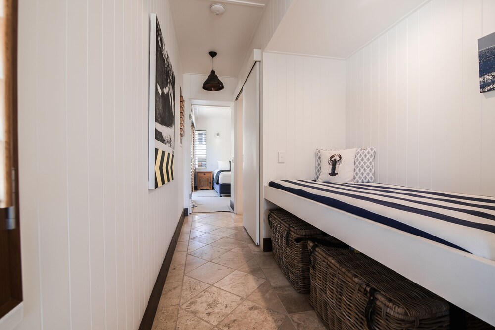 1 Bedroom Apartment - Guestroom