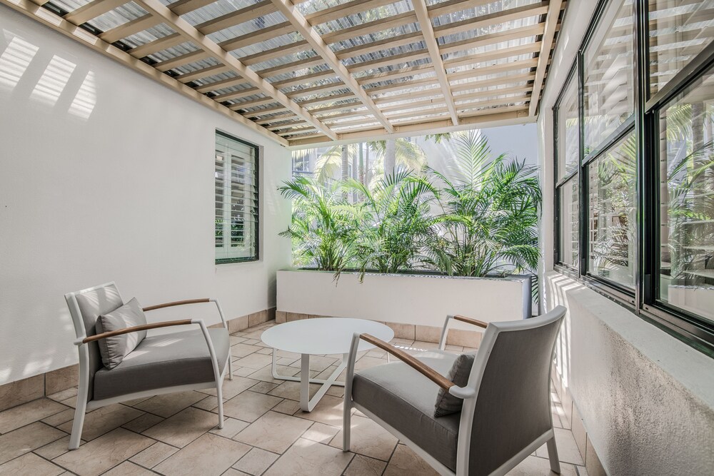 2 Bedroom Apartment - Garden View