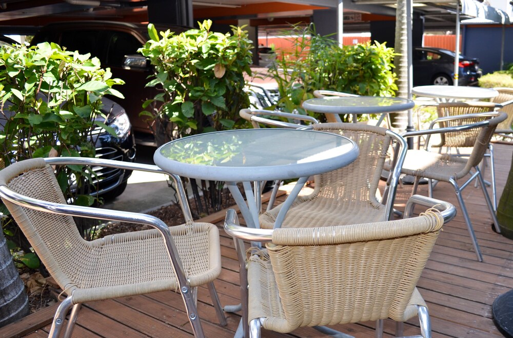 Sundeck