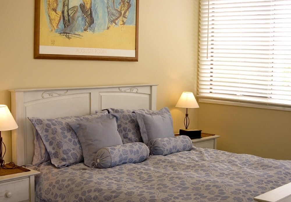 Garden Two-Bedroom Apartment - Featured Image