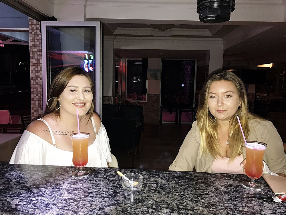 Hotel Bar