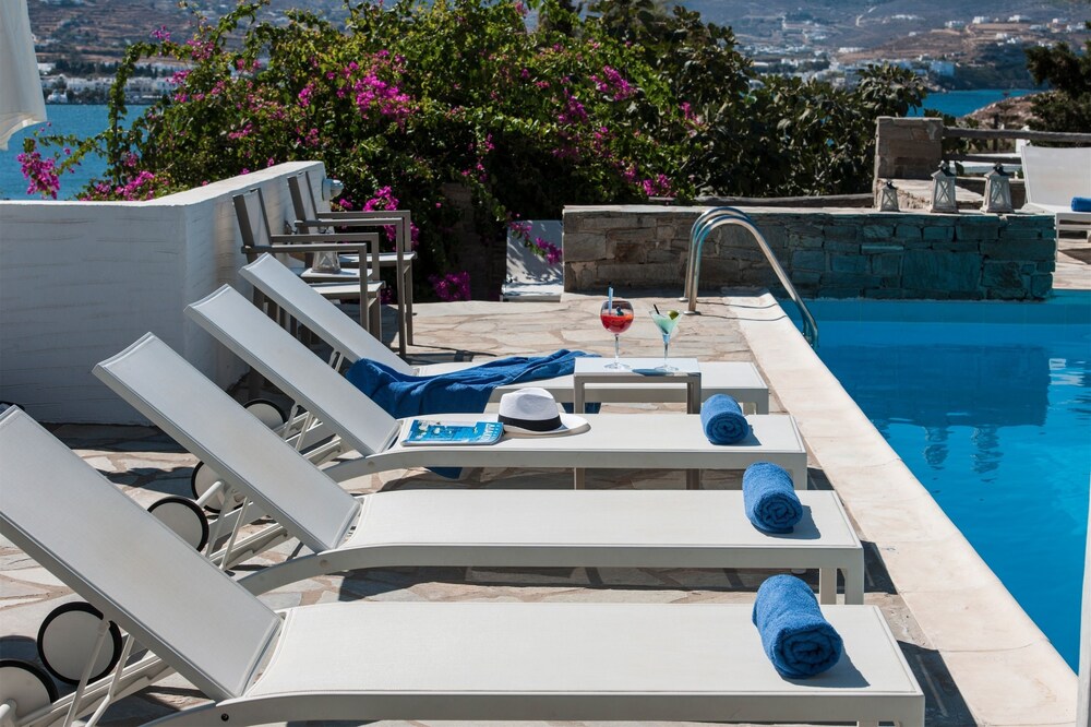 Sundeck