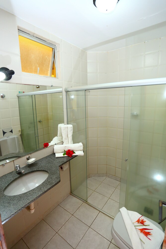 Standard Room - Bathroom