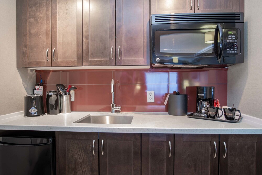 In-Room Kitchenette