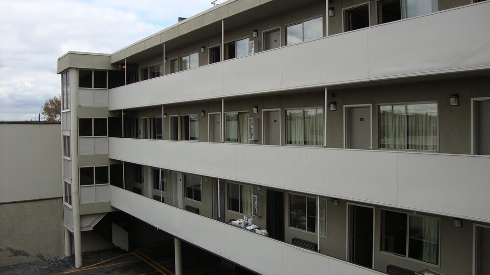 Hotel Front