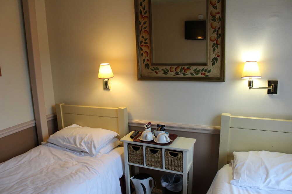 Guestroom