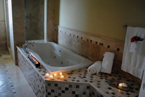 Condo, 4 Bedrooms - Bathroom