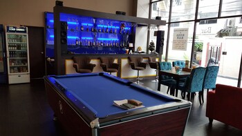 Poolside Bar