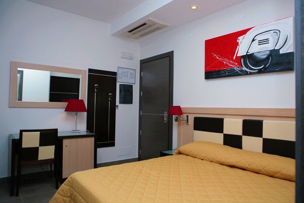 Guestroom