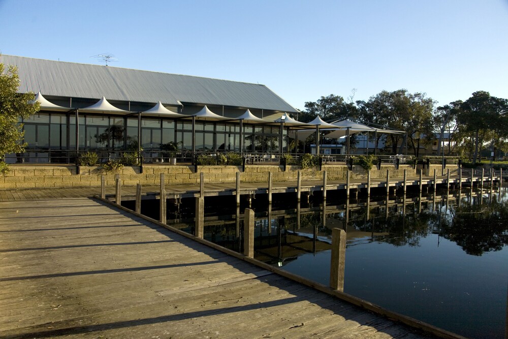 Lake View