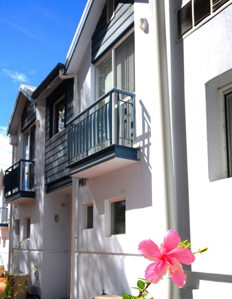Family Villa, 2 Bedrooms, Jetted Tub - Guestroom