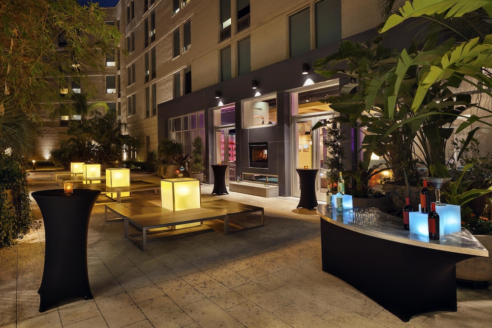Aloft Hotel Tapestry Park Jacksonville Fl Aloft Hotel Tapestry Park Jacksonville Fl