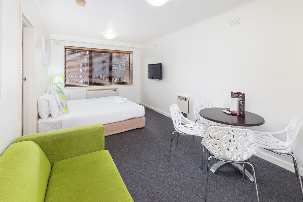 Family One Bedroom Apartment - Albert Street Building - Living Area