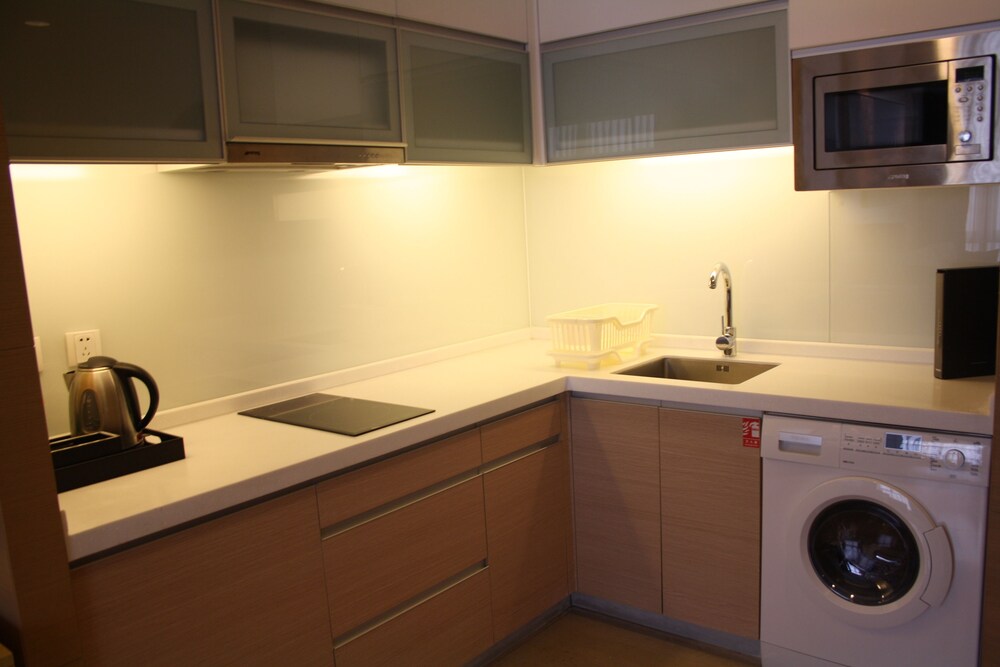 In-Room Kitchen