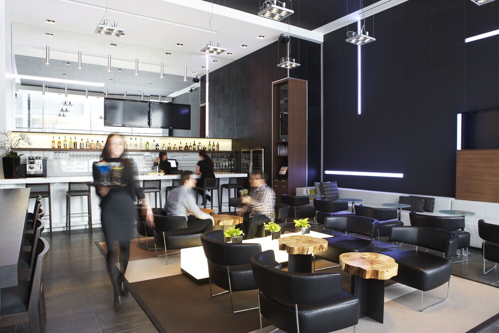Hotel Lounge