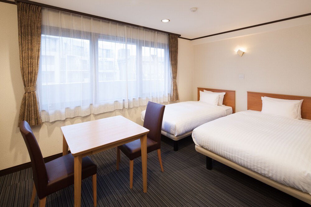 Superior Twin Room, Smoking - Guestroom