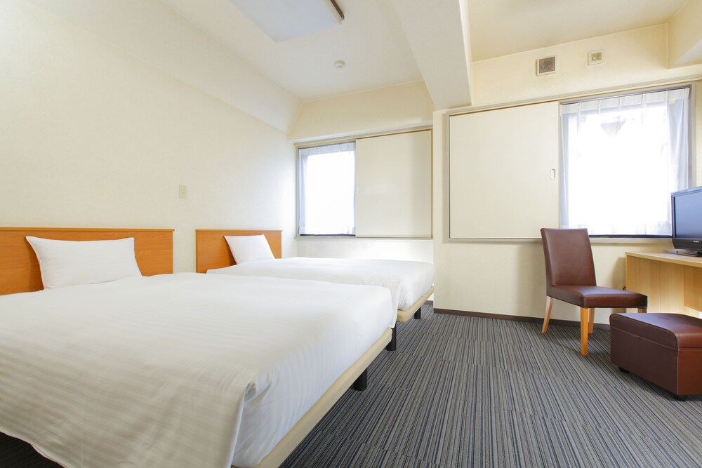 Standard Twin Room, Smoking - Guestroom
