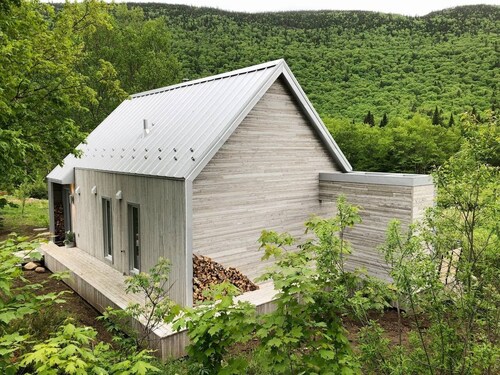 Chalet de style scandinave en pleine nature