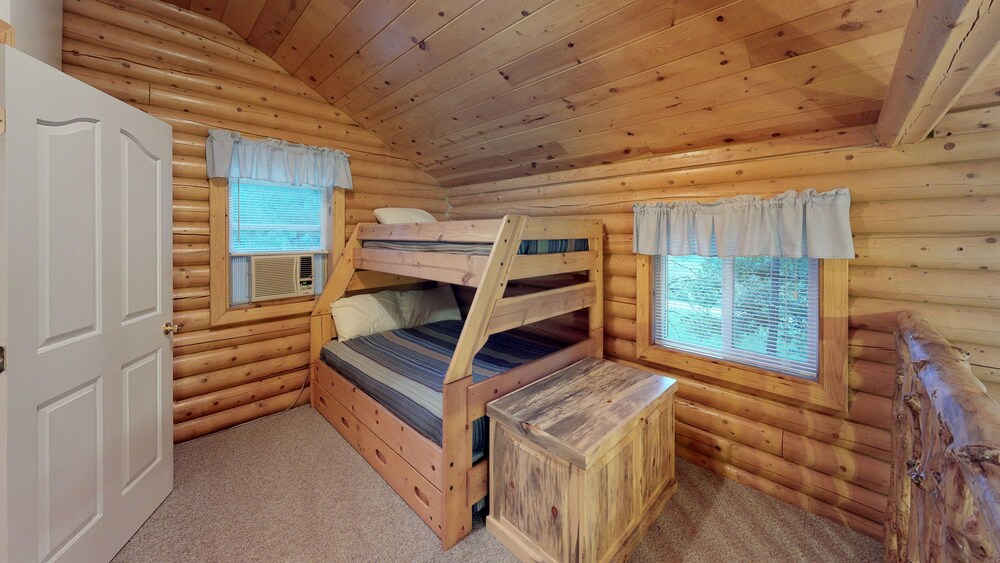 Room - Room