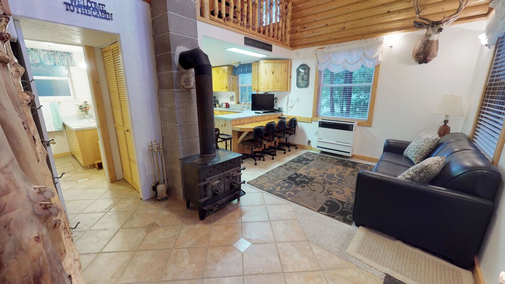 Room - Living Area