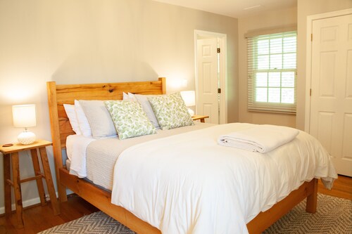 Quarry House on Quiet Entry Farm | Near Wineries