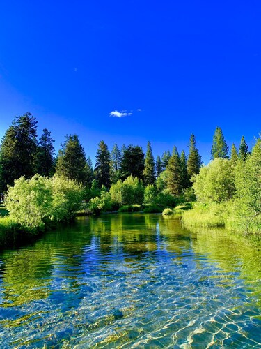 Crater Lake Resort