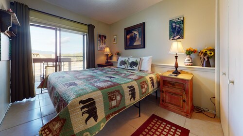 Close to the Mountain Activities; Beautifully Decorated! Bella Vista C3