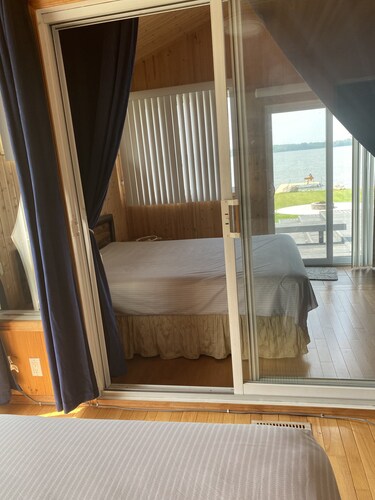 Waterfront Cottage rental in the Kawathra Lake (Private and Quiet)